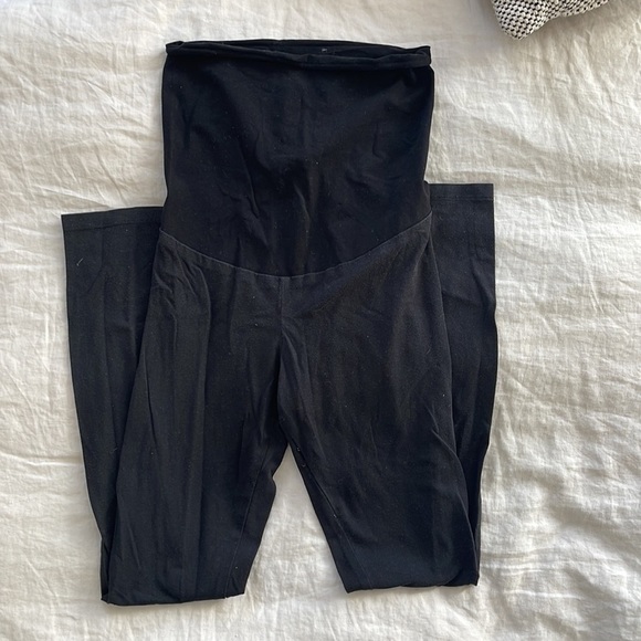 A Pea in the Pod legging‎ - Picture 3 of 4